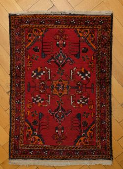 SCHIRWAN Vintage-Teppich im Stil eines kaukasischen Schirwans, Gewebe intakt, 155 x 104cm
