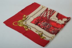 SEIDENTUCH Hermès "Lancement d'un Vaisseau", roter Rand, 90x90cm, mit Box, leichte Flecken