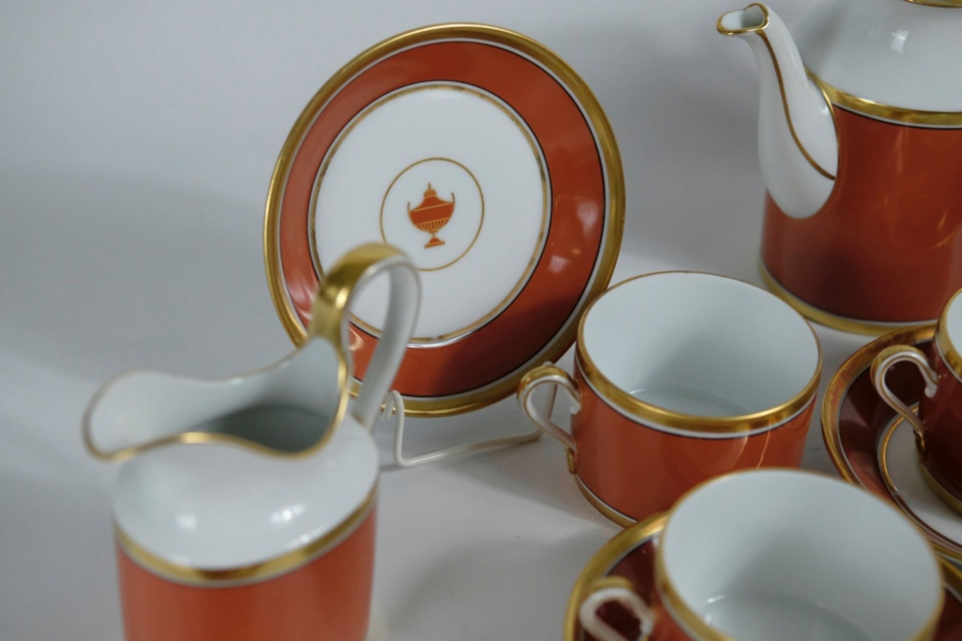 Richard Ginori "Contessa" tea/coffee service, porcelain, white and terracotta with gold rim, consis - Image 2 of 8