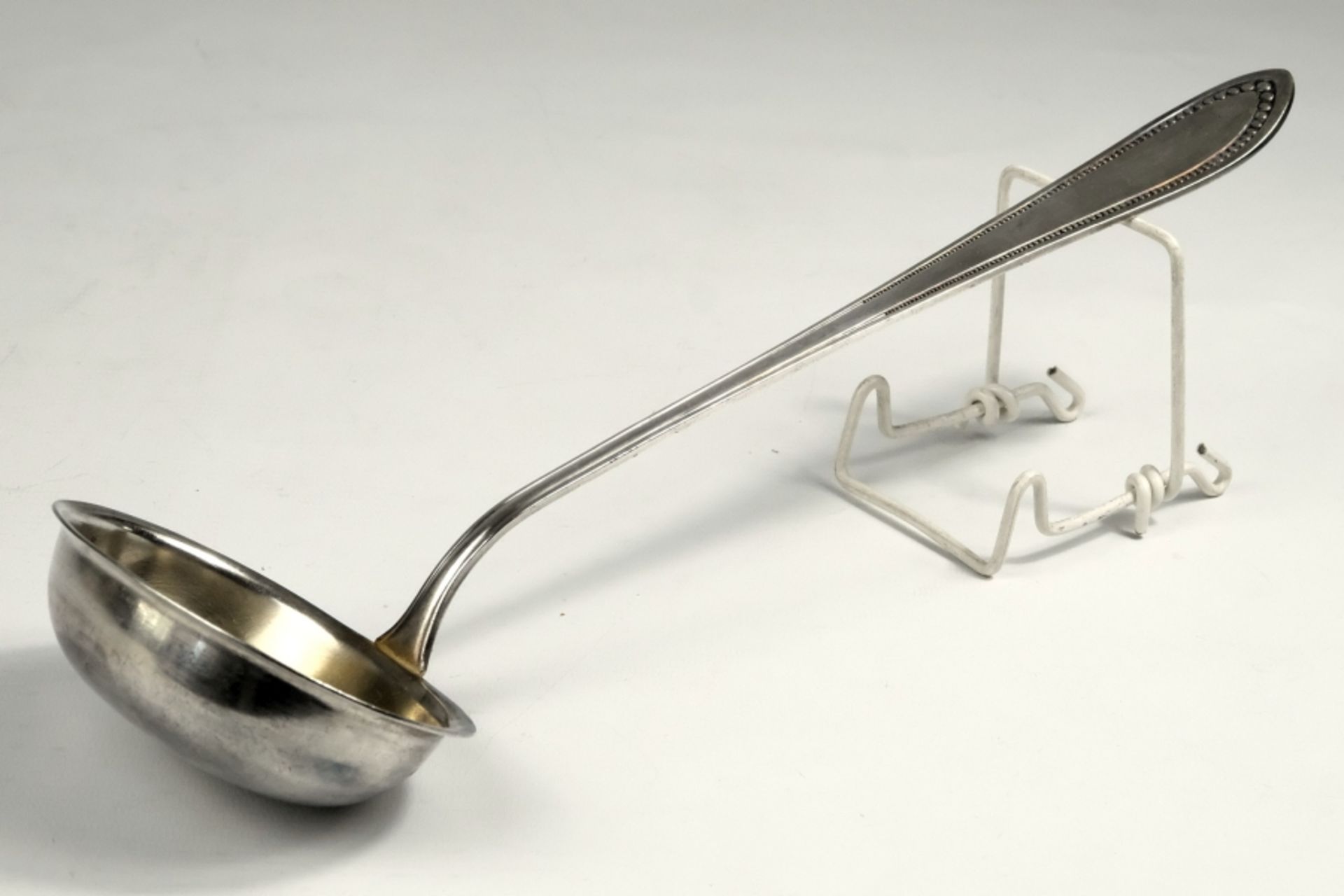 Soup ladle, silver-plated, length 37 cm.