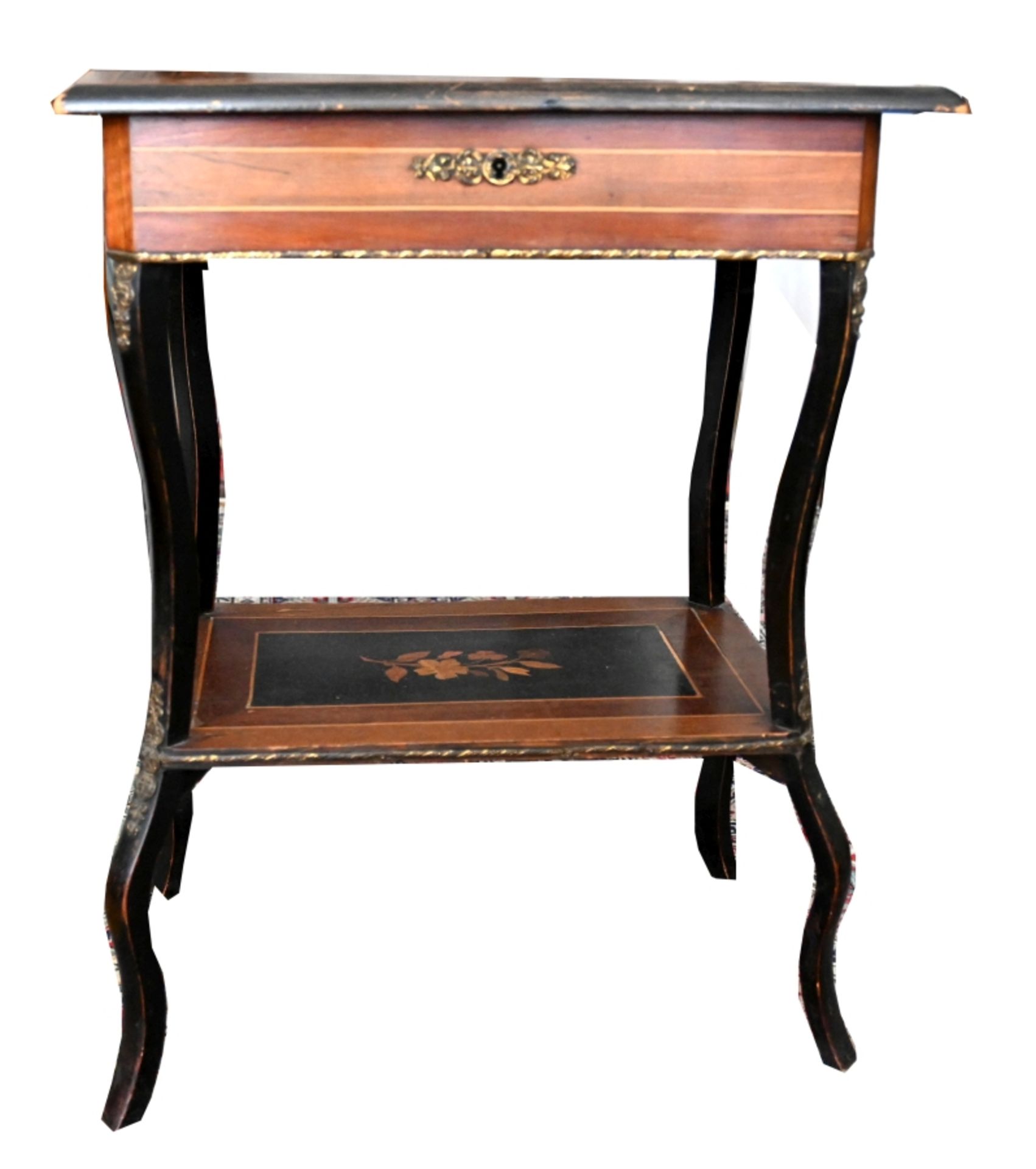 Sewing table, richly inlaid, on four thin, curved square legs, shelf, hinged, five compartments of  - Image 2 of 4