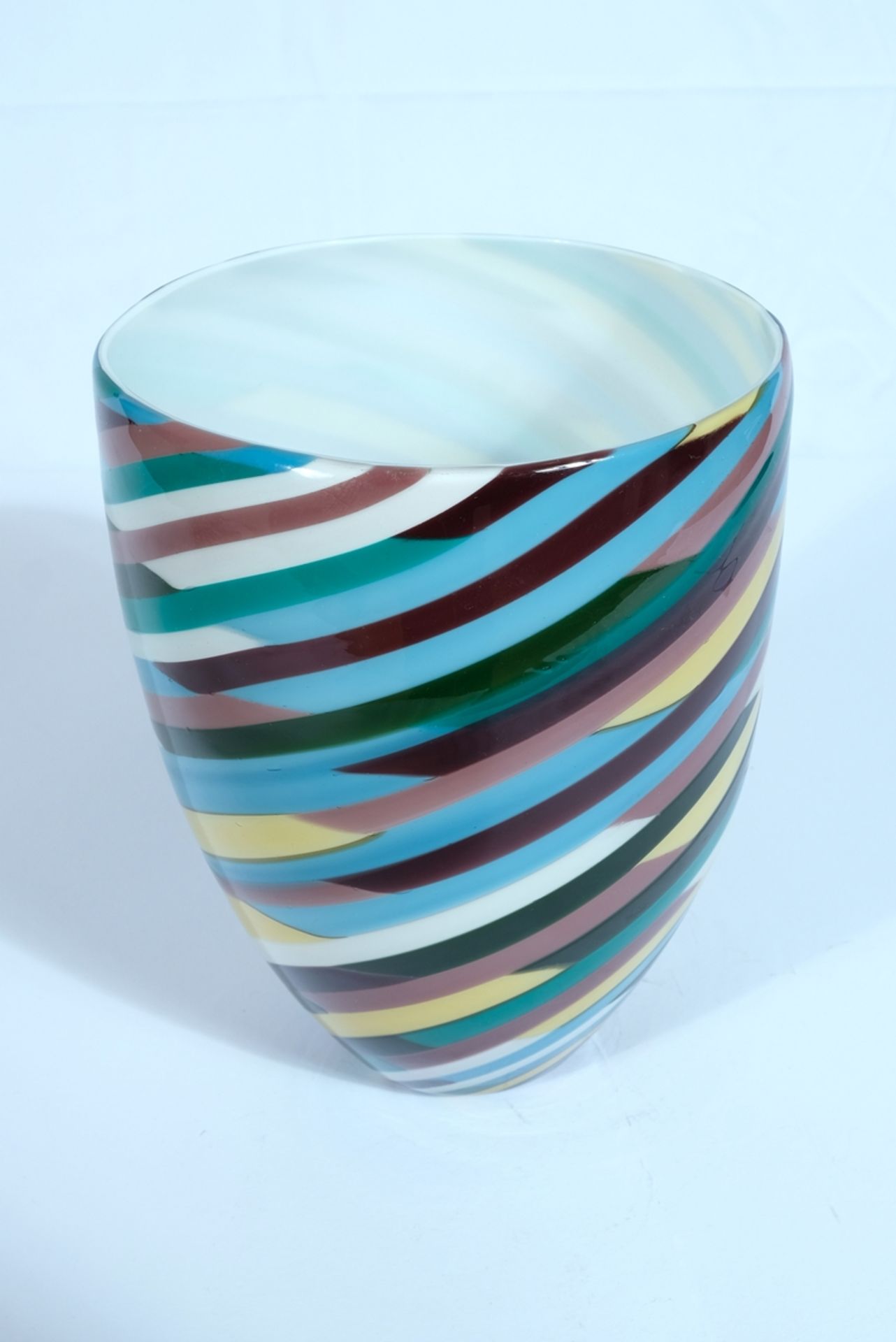 Venini Vase "Klee", Entwurf von Laura Diaz de Santillana, 1989 Muranoglas; mundgeblasen.  - Bild 2 aus 4