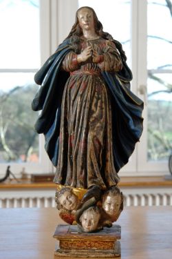 Renaissance-Madonna, Statue aus Lindenholz, wohl 16. Jahrhundert.