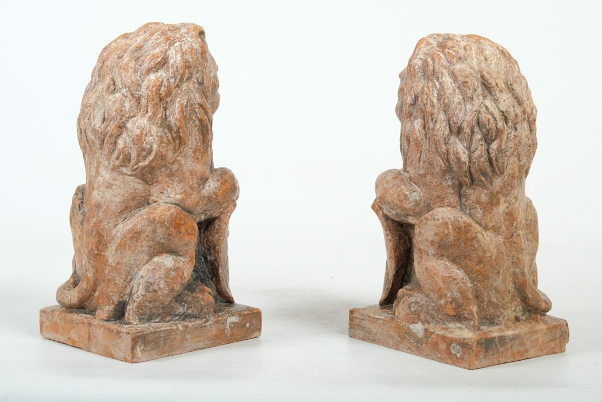 Unknown (20th century) Two Veronese marble lions, red-brown marble. - Image 3 of 3