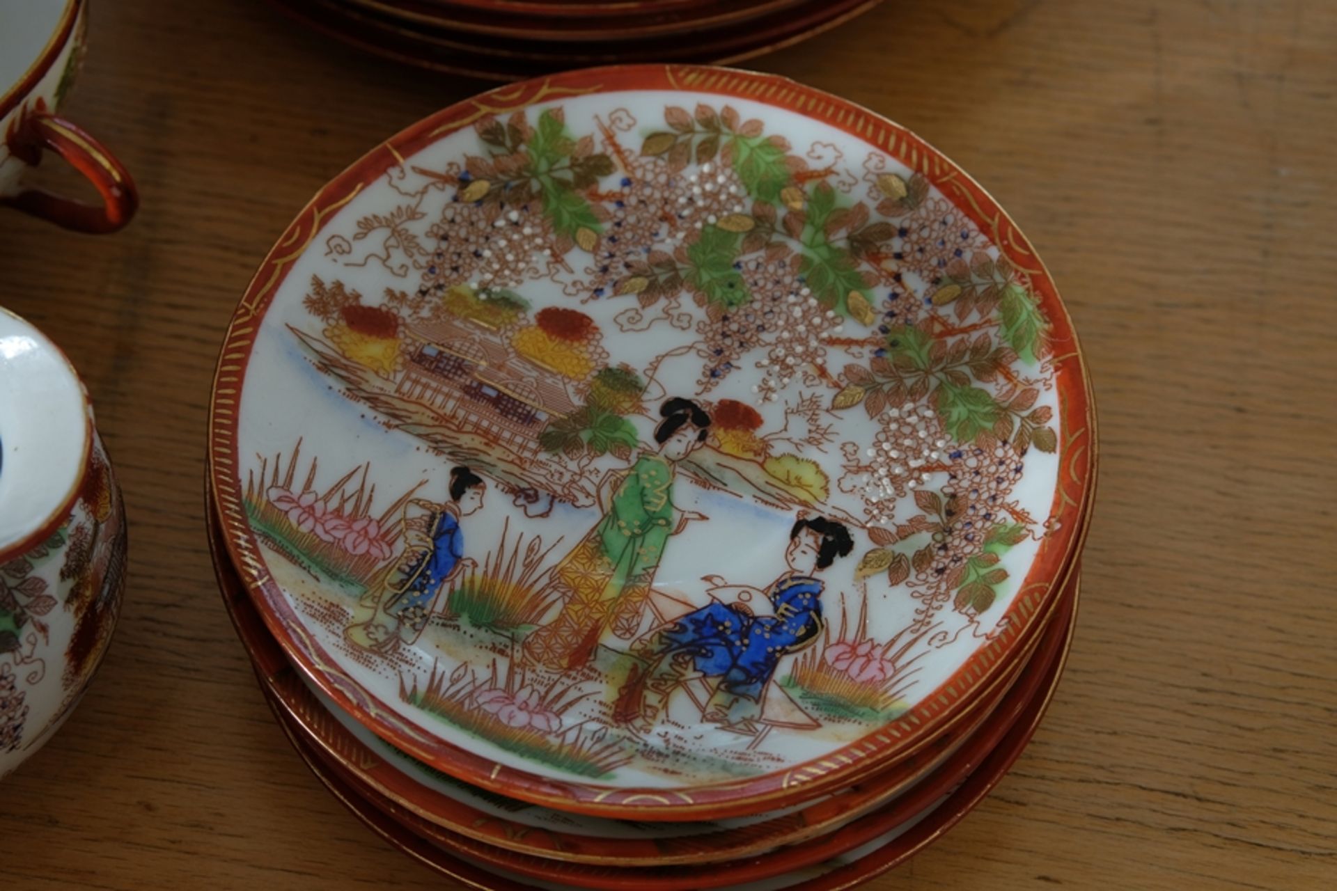 Tea service, Japanese, lid of sugar bowl missing - Image 4 of 6