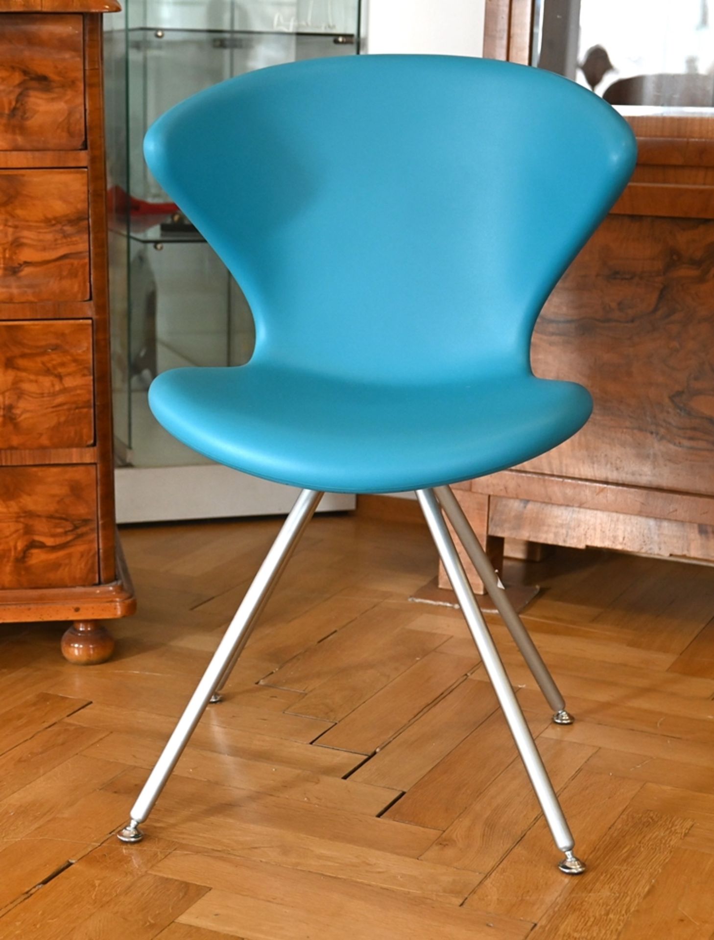 Design chair, Tonon Concept 902 with metal feet, curved shape, design Martin Ballendat (1958 Bochum