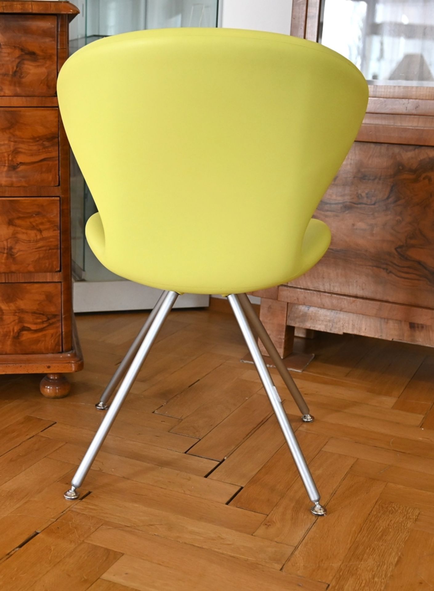 Design chair, Tonon Concept 902 with metal feet, curved shape, design Martin Ballendat (1958 Bochum - Image 3 of 5