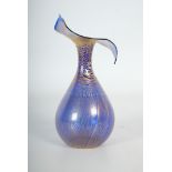 Artist glass Greiner-Perth: Blue vase with gold brocade, 2001, signed.