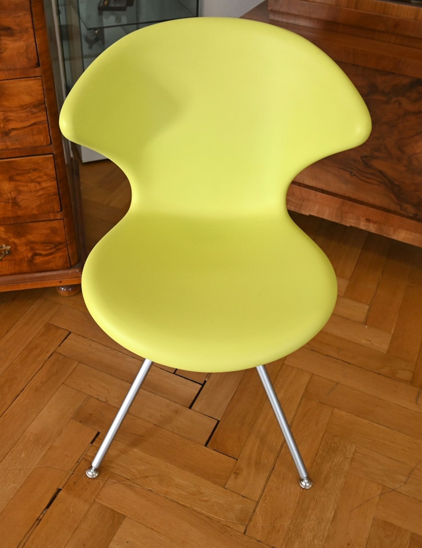 Design chair, Tonon Concept 902 with metal feet, curved shape, design Martin Ballendat (1958 Bochum - Image 4 of 5