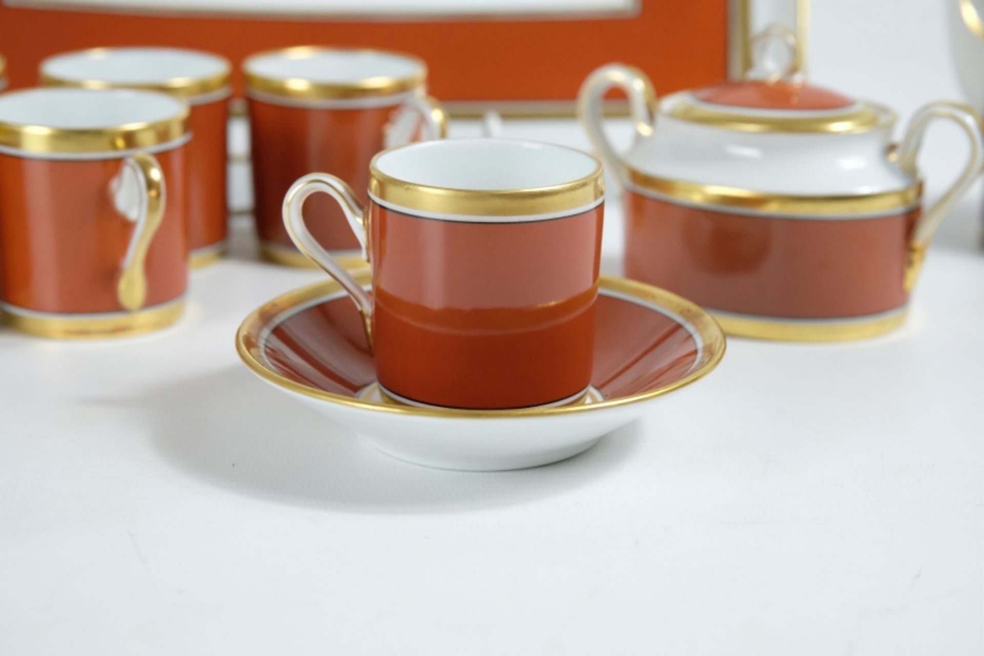 Richard Ginori "Contessa" mocha service, porcelain, white and terracotta with gold rim, consisting  - Image 6 of 8