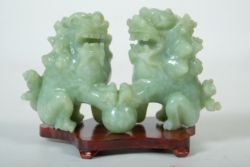 Wächterlöwen aus Jade, China, mit Sockel