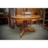 Dining table with mirror veneer, around 1850, carved three-part base and solid column. Veneer intac