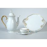 Rosenthal coffee service with pearl rim, 1920s. Gold applications; 6 small plates 15cm; credenza pl