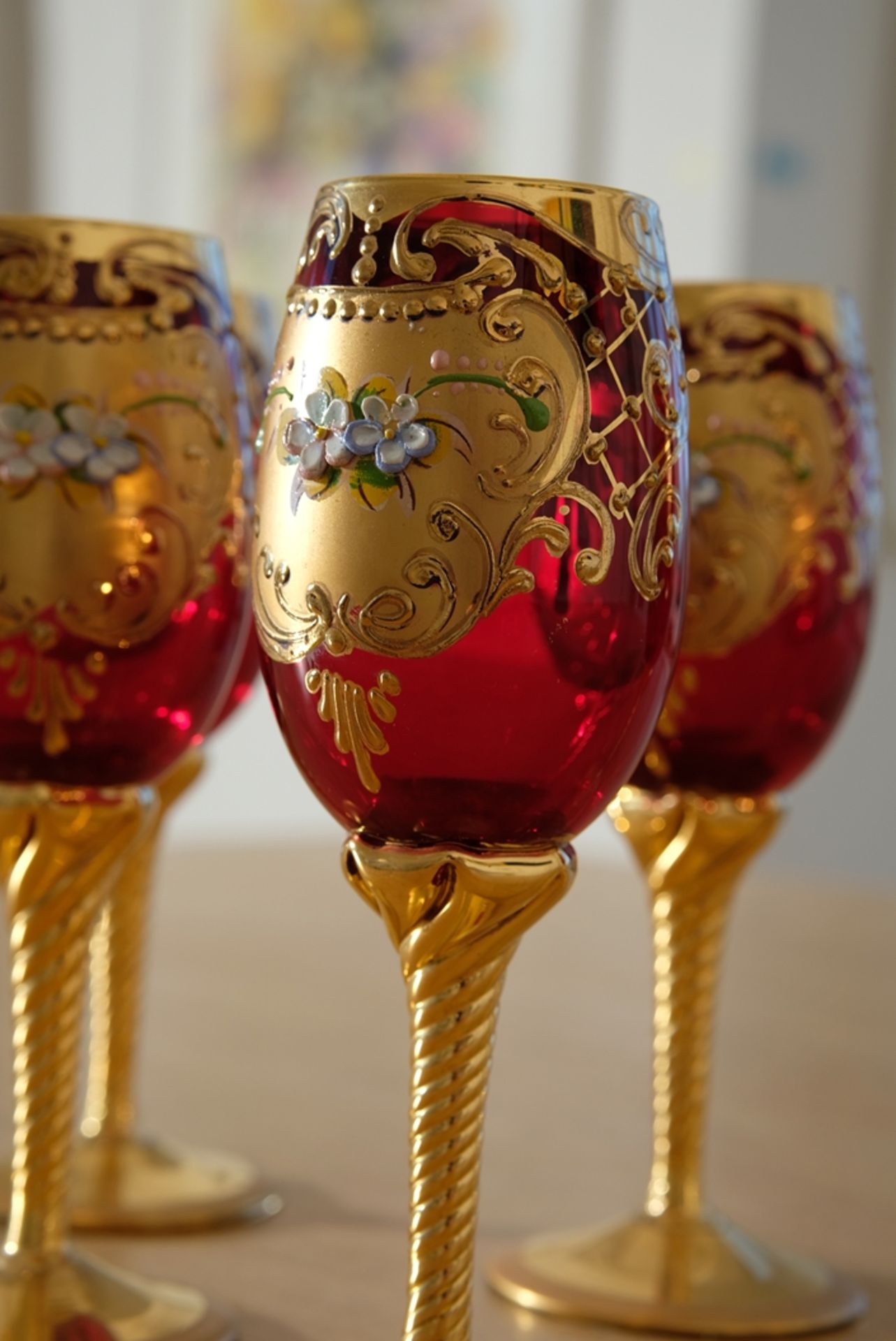 Six Murano wine glasses, Trefuochi, original Venetian wine glasses, ruby red glass, gold leaf ename - Image 4 of 4