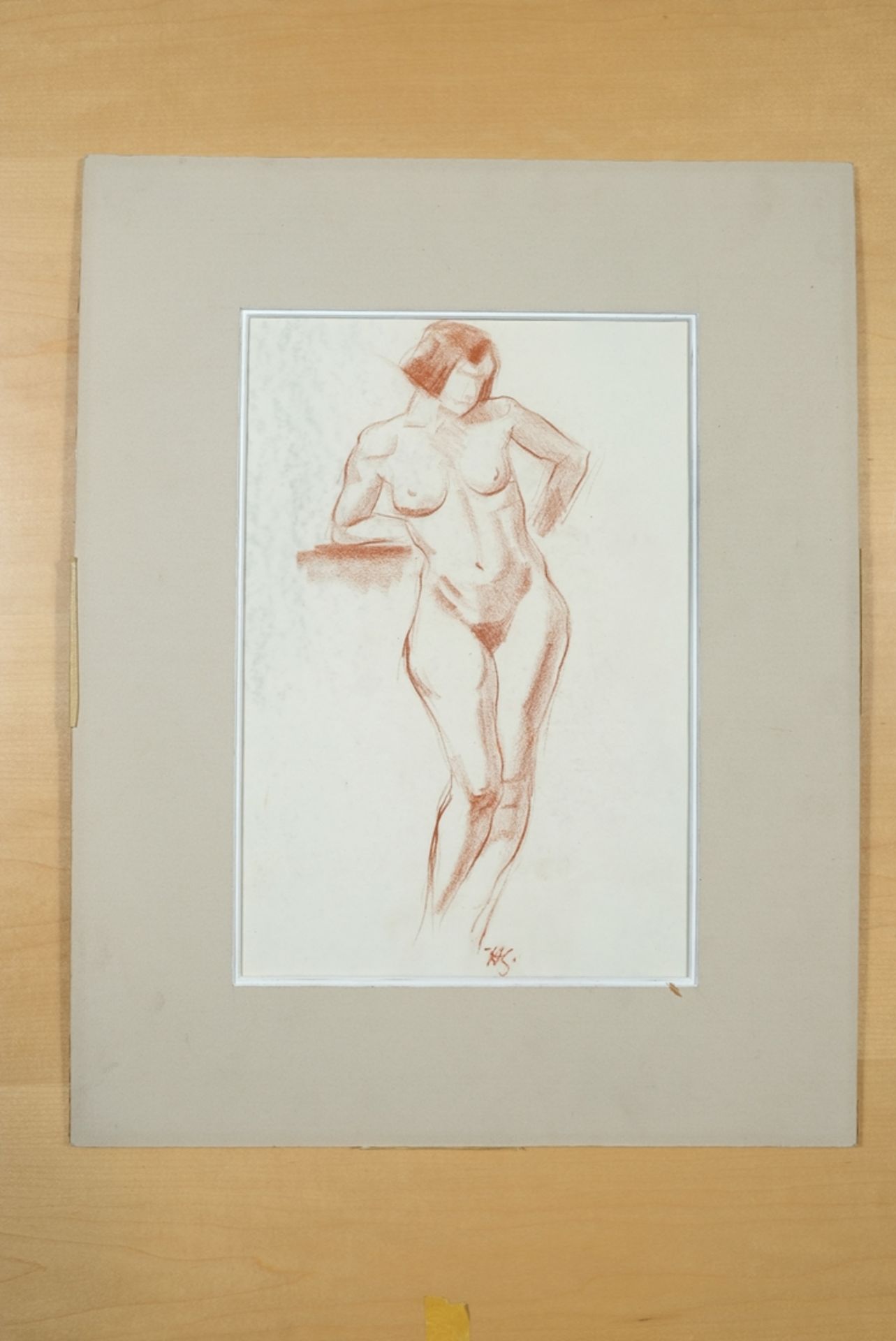 Groeber, Hermann (1865-1935) Stehender Damenakt, Rötelzeichnung auf Papier.  - Bild 2 aus 3