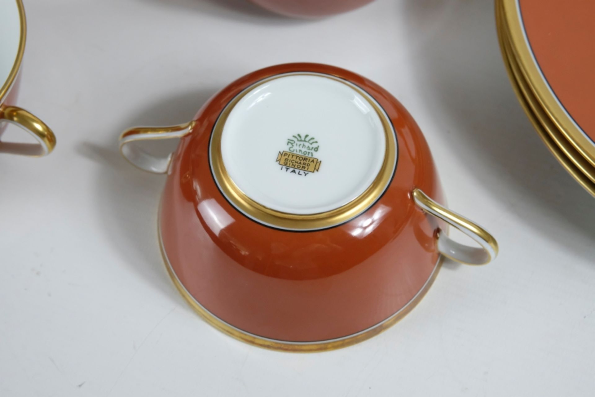 Richard Ginori "Contessa" dinner service, porcelain, white and terracotta with gold rim, consisting - Image 6 of 8