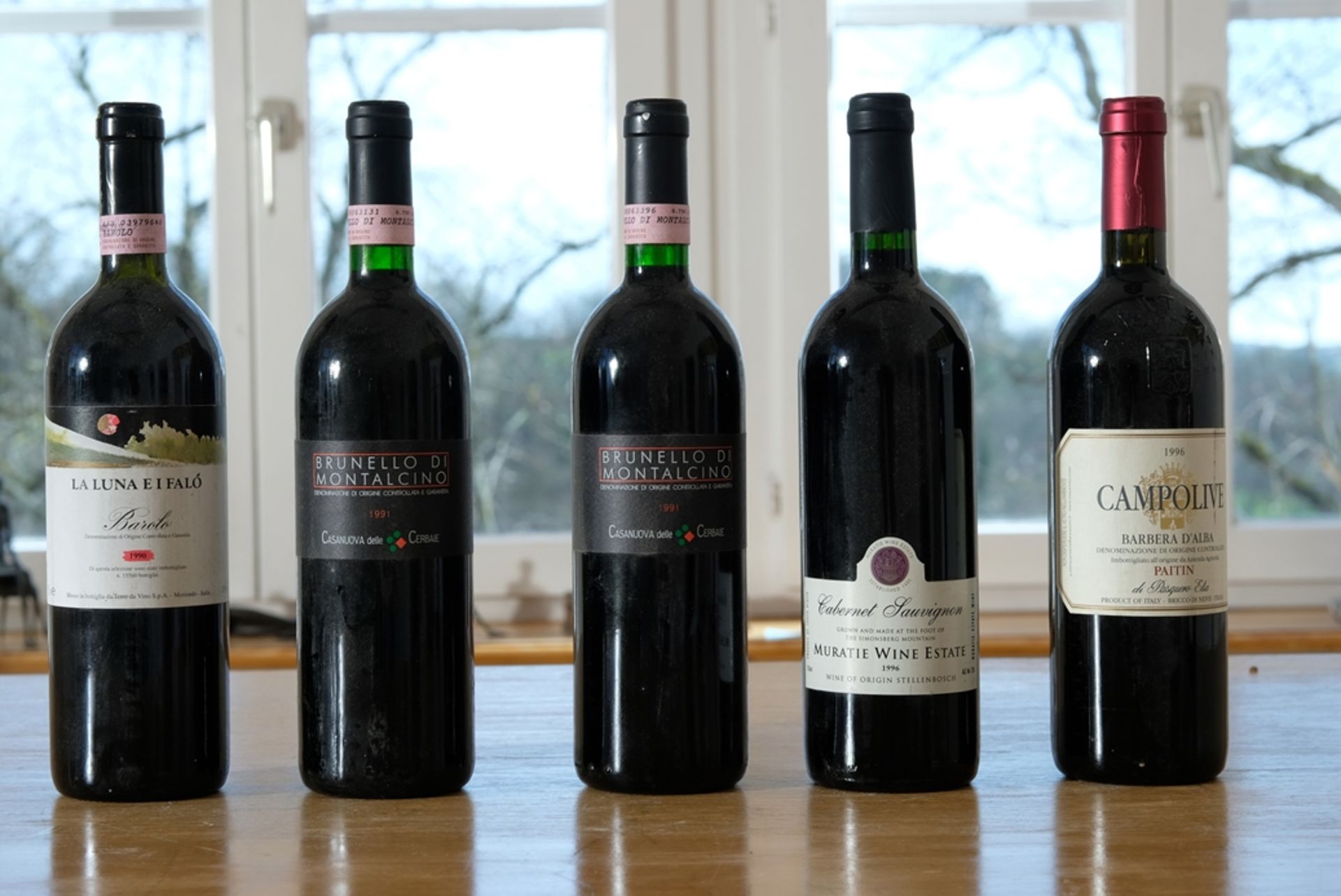 Collection of different wines, 5 bottles: 