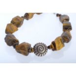 Design necklace with large stones (2x1.5cm), tiger's eye, natural, in between small stones of cut t