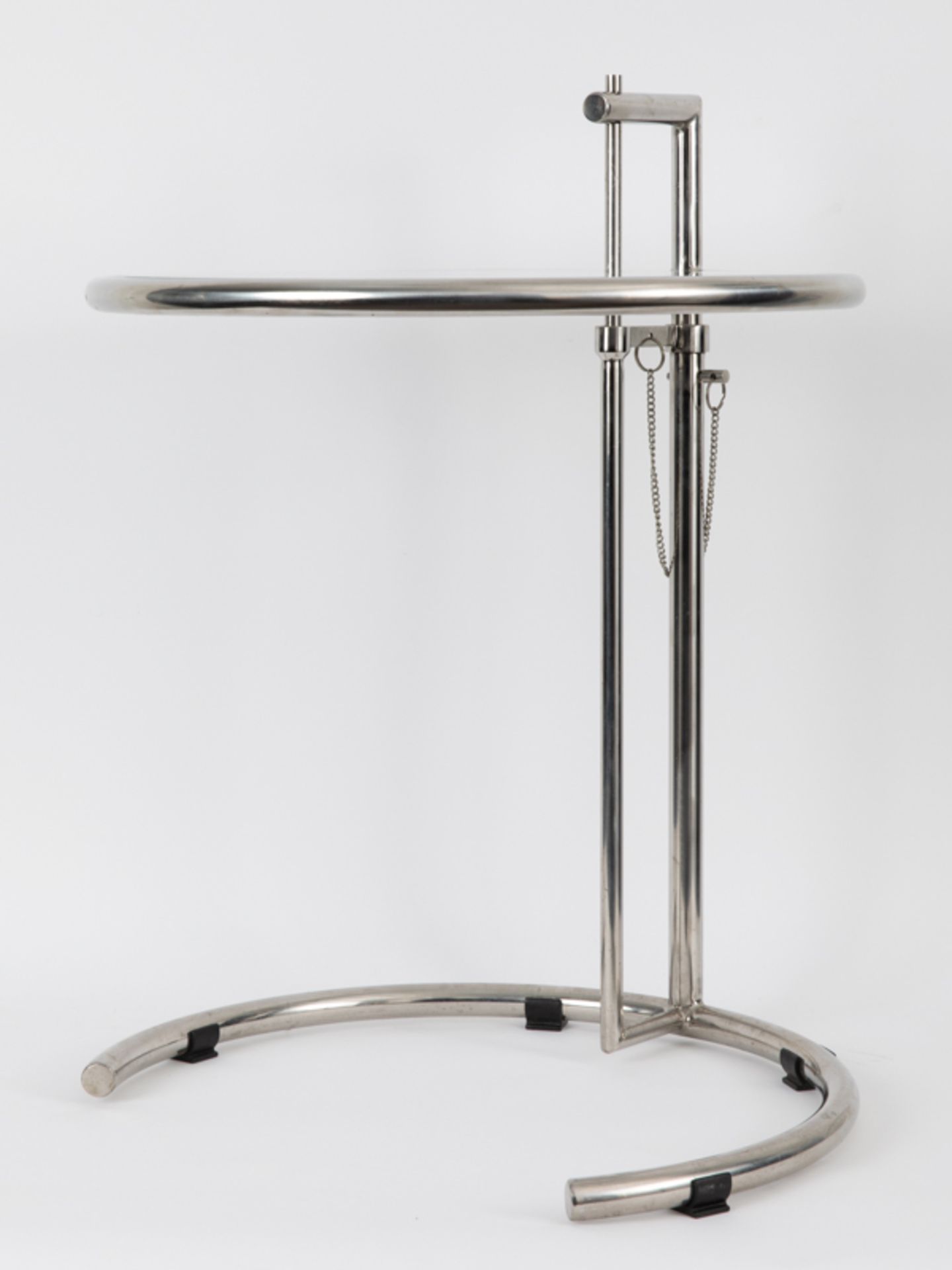 Beistelltisch "Adjustable Table" nach Eileen Gray, Neuzeitlich Glas und verchromter Stahl; - Bild 4 aus 5
