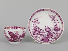 Koppchen mit Untertasse "reiches Felsenmuster purpur", Meissen, wohl 1763-1774, 18. Jahrhundert