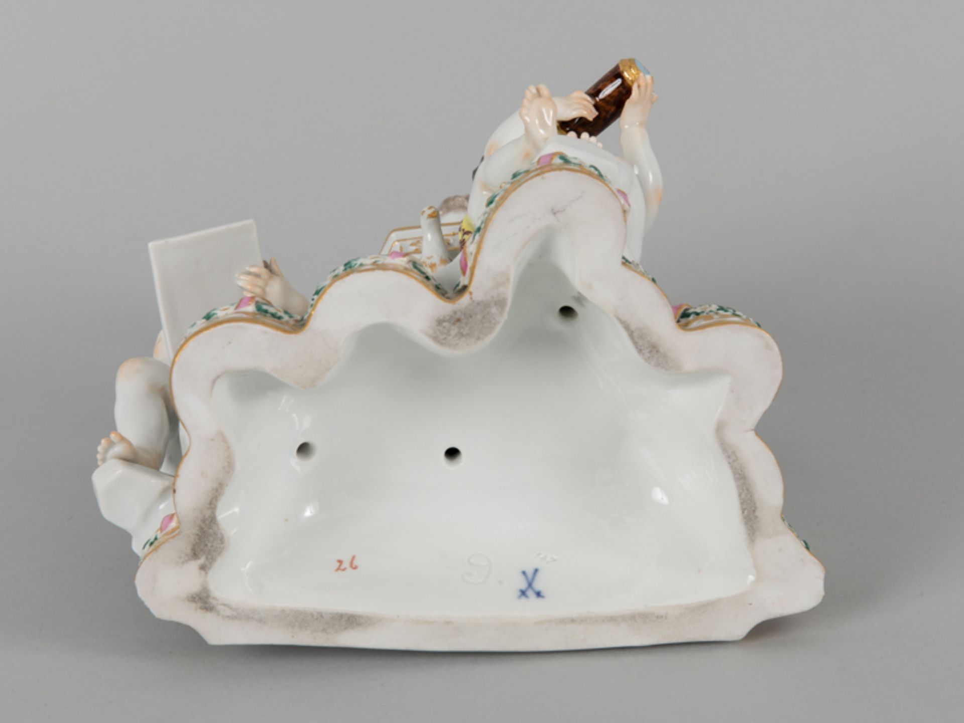 Allegorische Figurengruppe "Die Astronomie", Michel Victor Acier (1736 - 1799), Meissen, 19. Jh. - Image 4 of 4