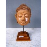 Asiatische Skulptur Buddhakopf auf