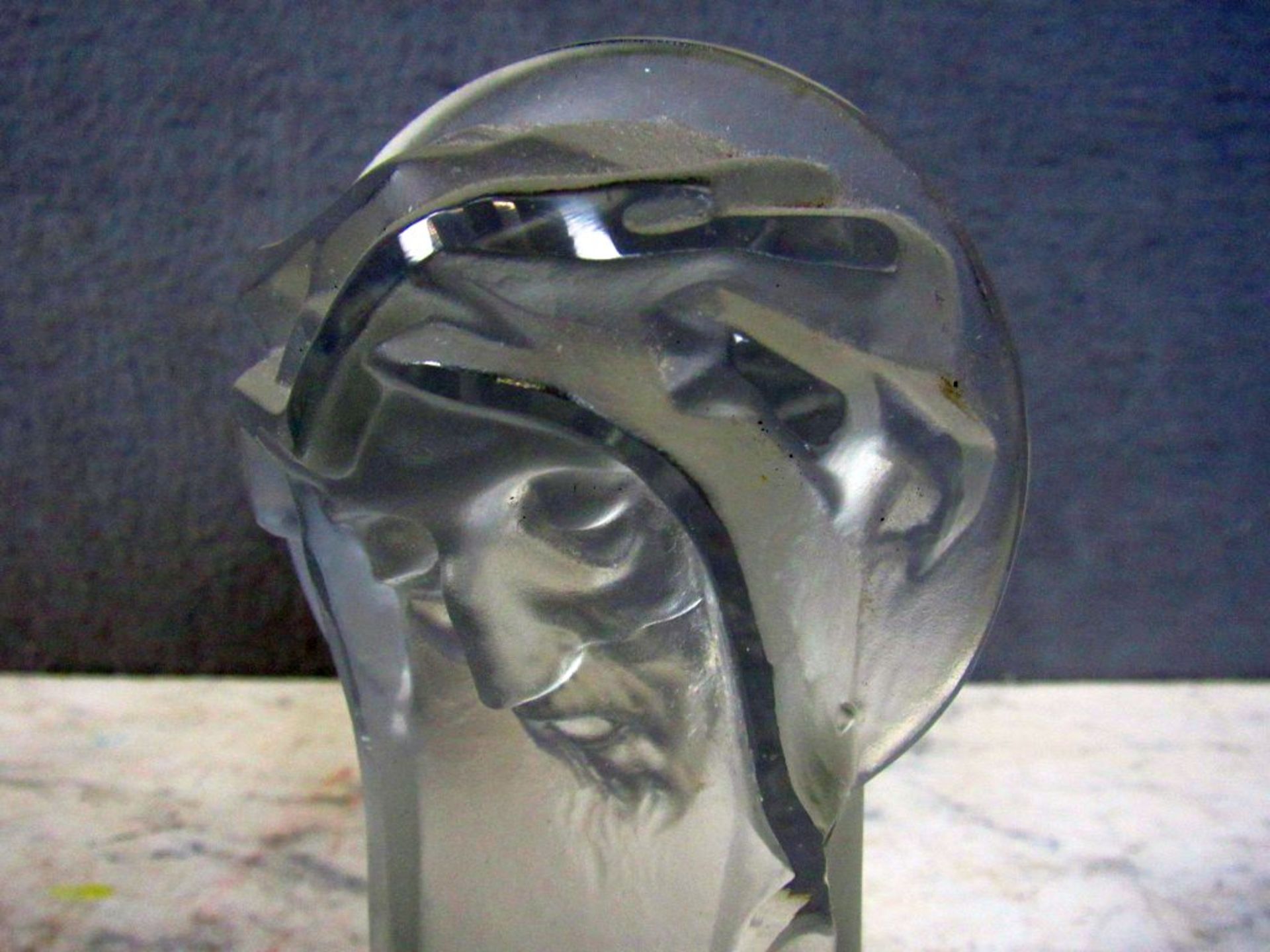 Glasskulptur Jesus gelabelt 16cm - Image 7 of 7