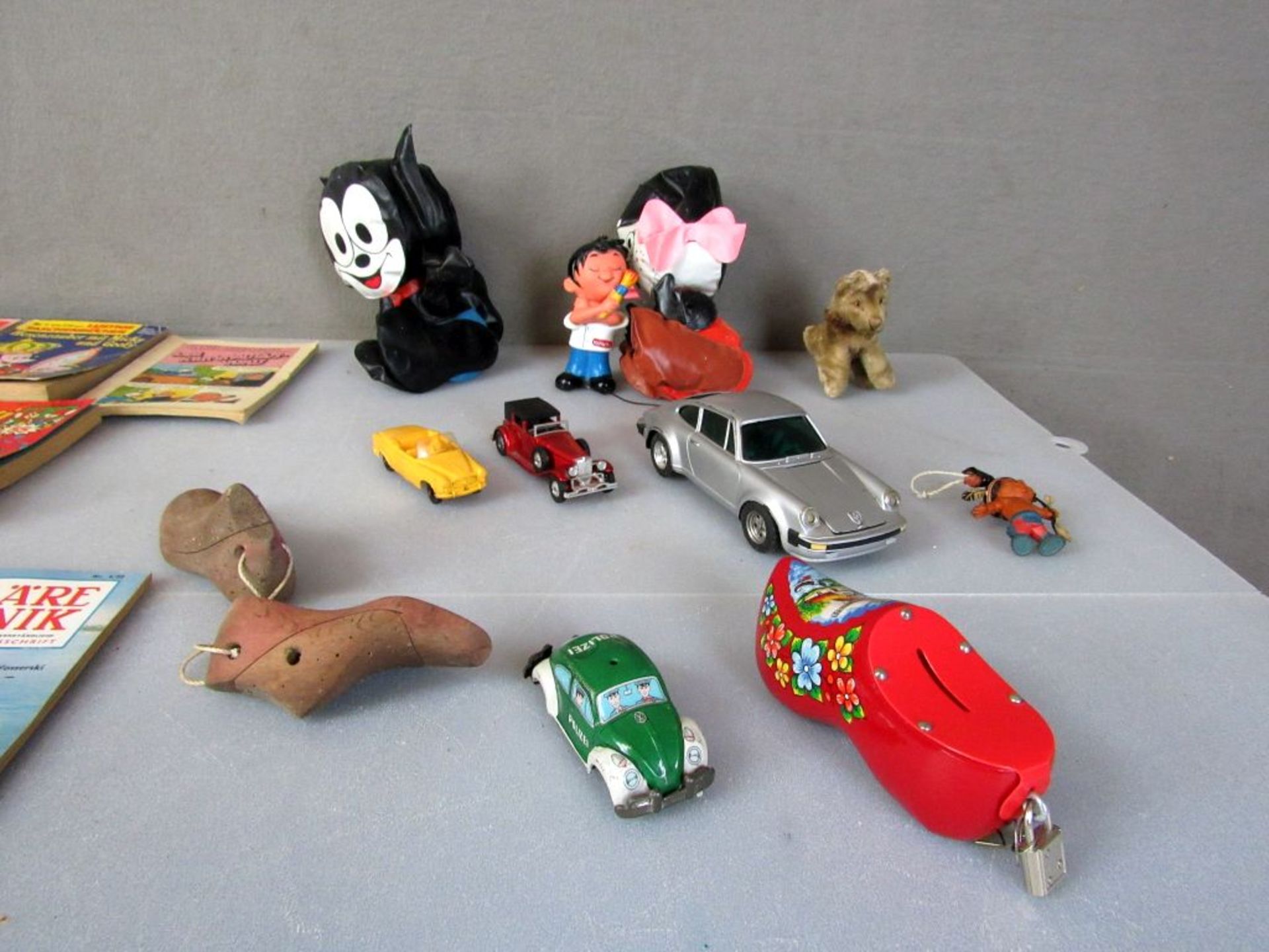 Vintage Konvolut Spielzeug Reklame und - Image 4 of 10