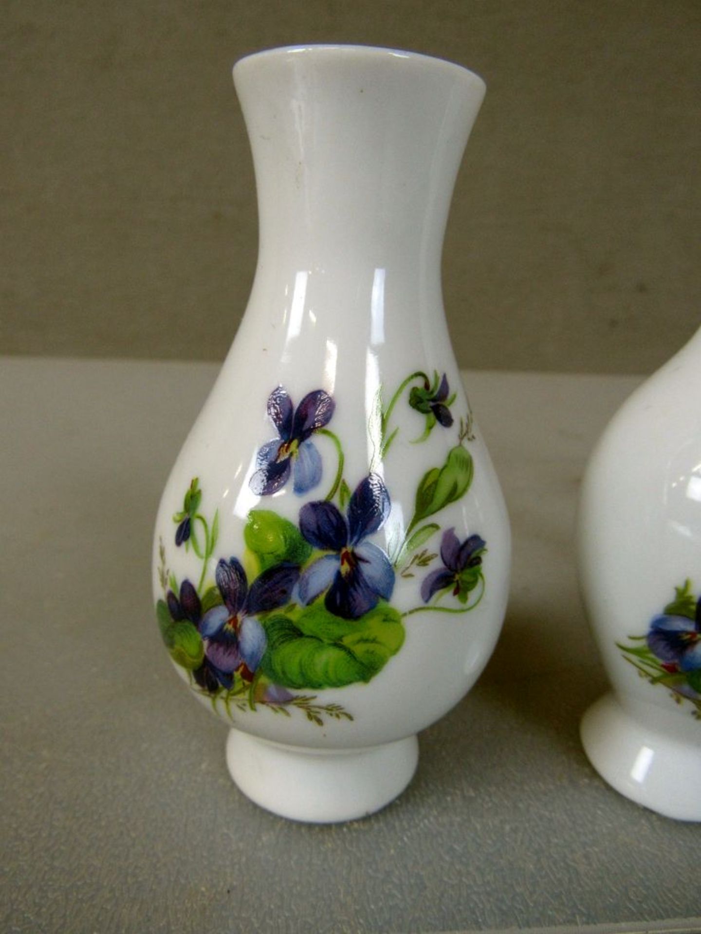 Vier Vasen klein Saxonie - Image 3 of 8