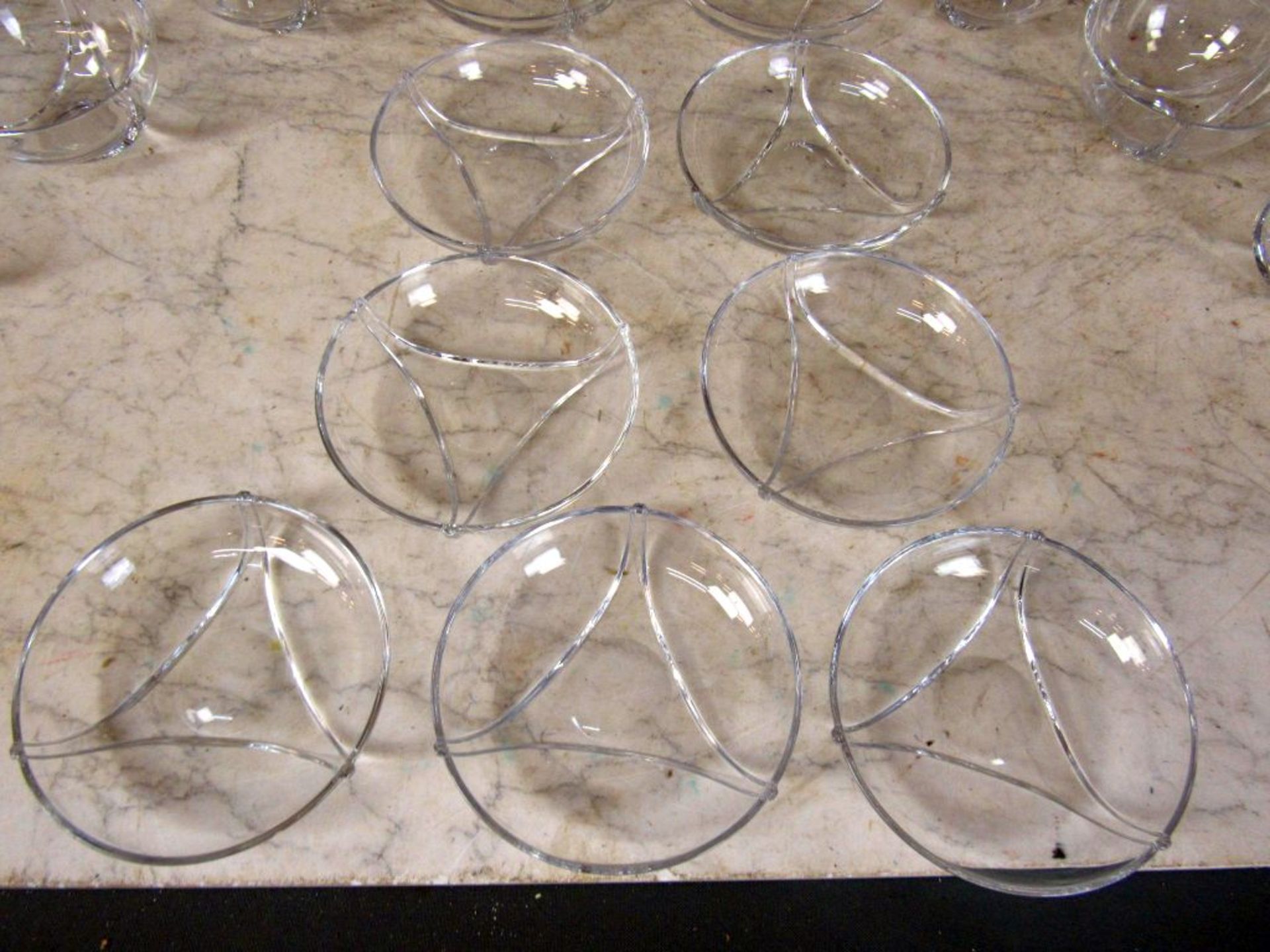 Glasserie Schalen jeweils signiert - Image 2 of 8