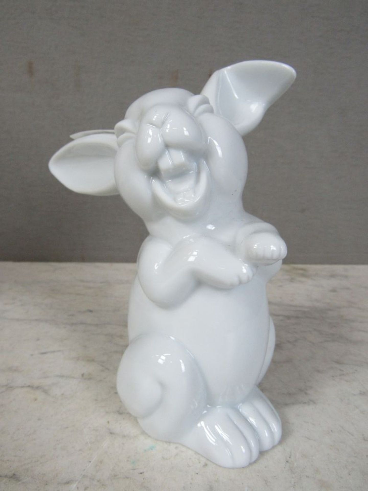 Porzellanfigur lachender Hase 19 cm - Bild 3 aus 9
