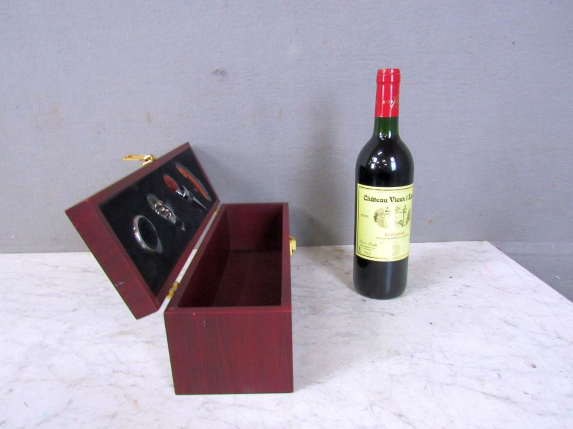 Flasche Rotwein Bordeaux Frankreich in - Bild 6 aus 9