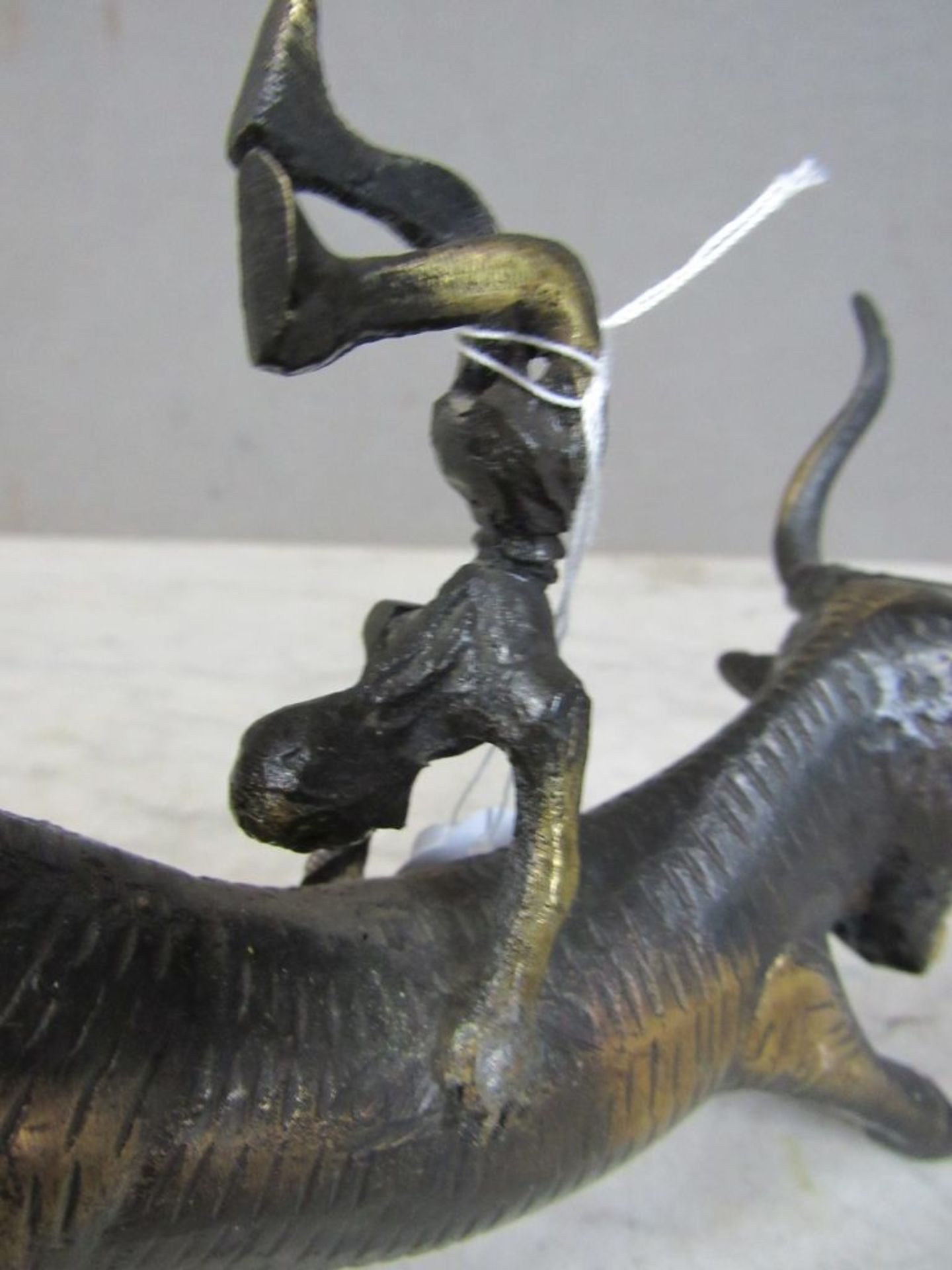 Bronzefigur Akrobatin auf Stier, - Image 3 of 8