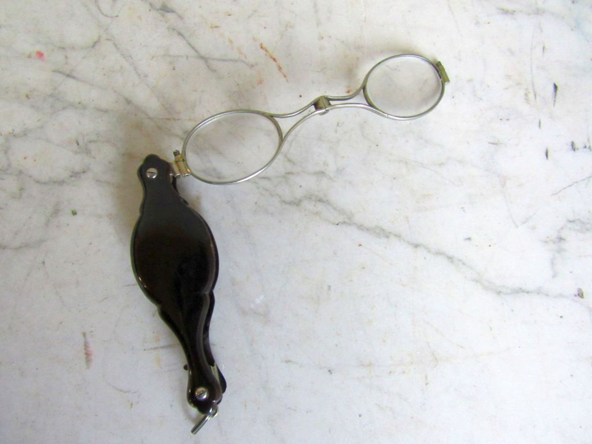 Drei antike Brillen klappbar - Image 6 of 10