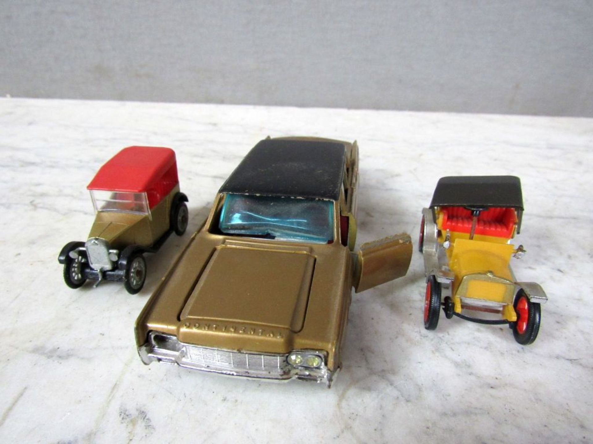 Unterschiedliche Autos Corgi Toys - Image 7 of 10