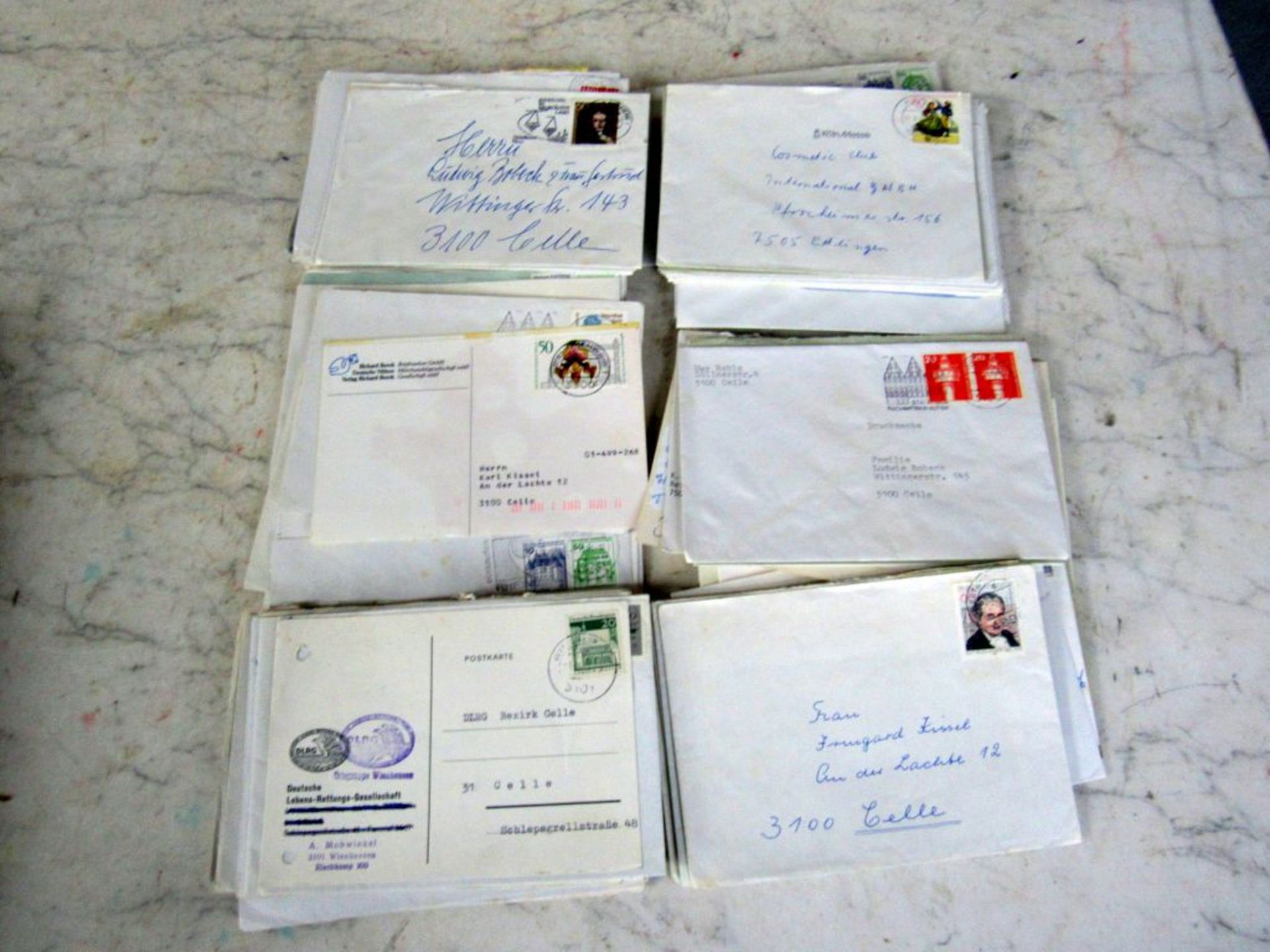 Hunderte Briefe im Karton - Image 3 of 8
