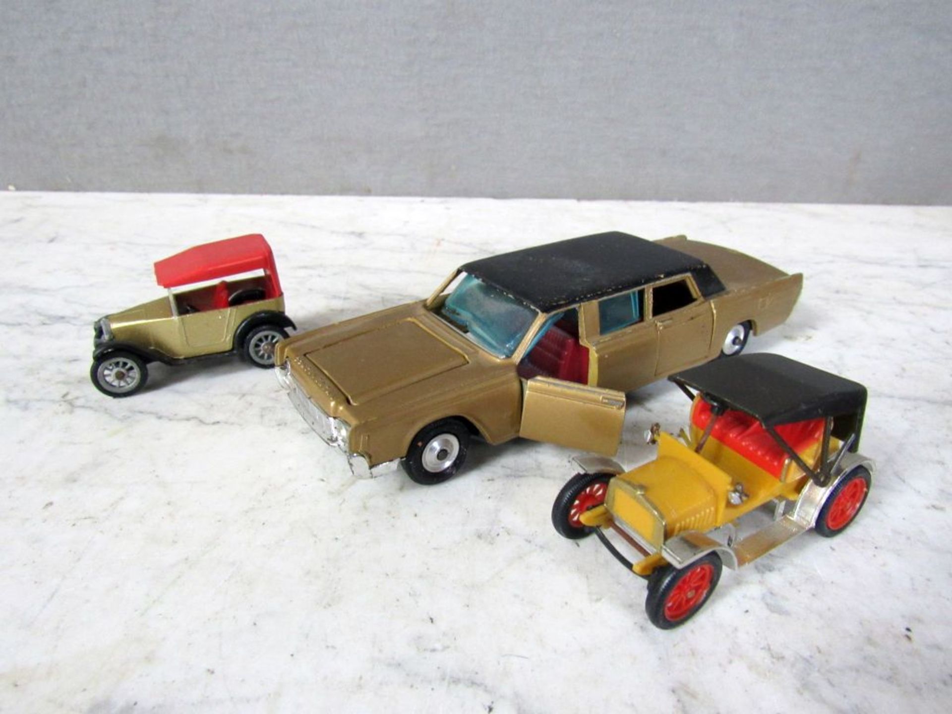 Unterschiedliche Autos Corgi Toys - Image 6 of 10