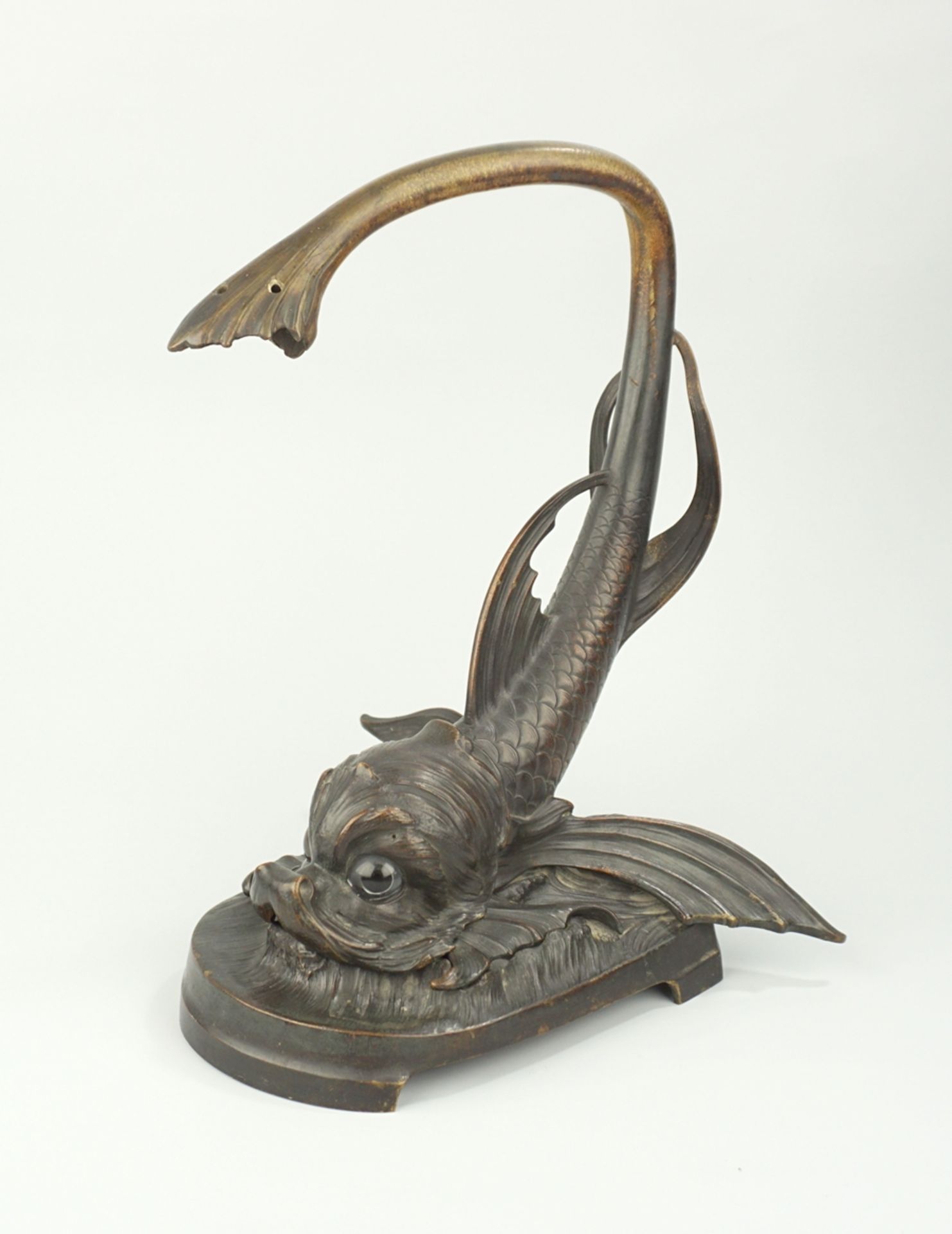 figürlicher Lampenfuß in Form eines Fisches, Bronze, Frankreich um 1900/1910