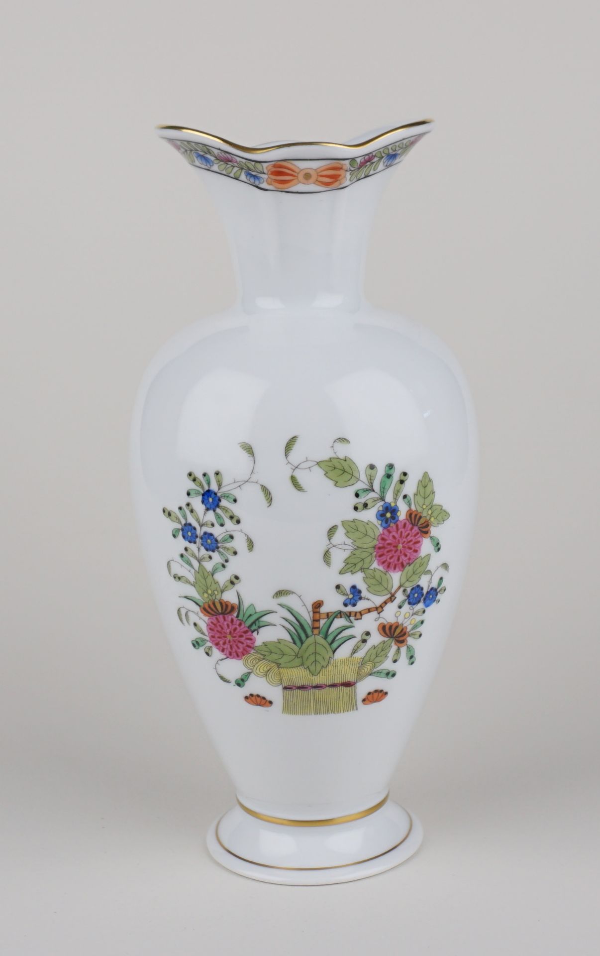 Vase mit zweifach gelappter Mündung, Herend, "Fleurs des Indes", Ungarn, 2.Hälfte 20.Jh.