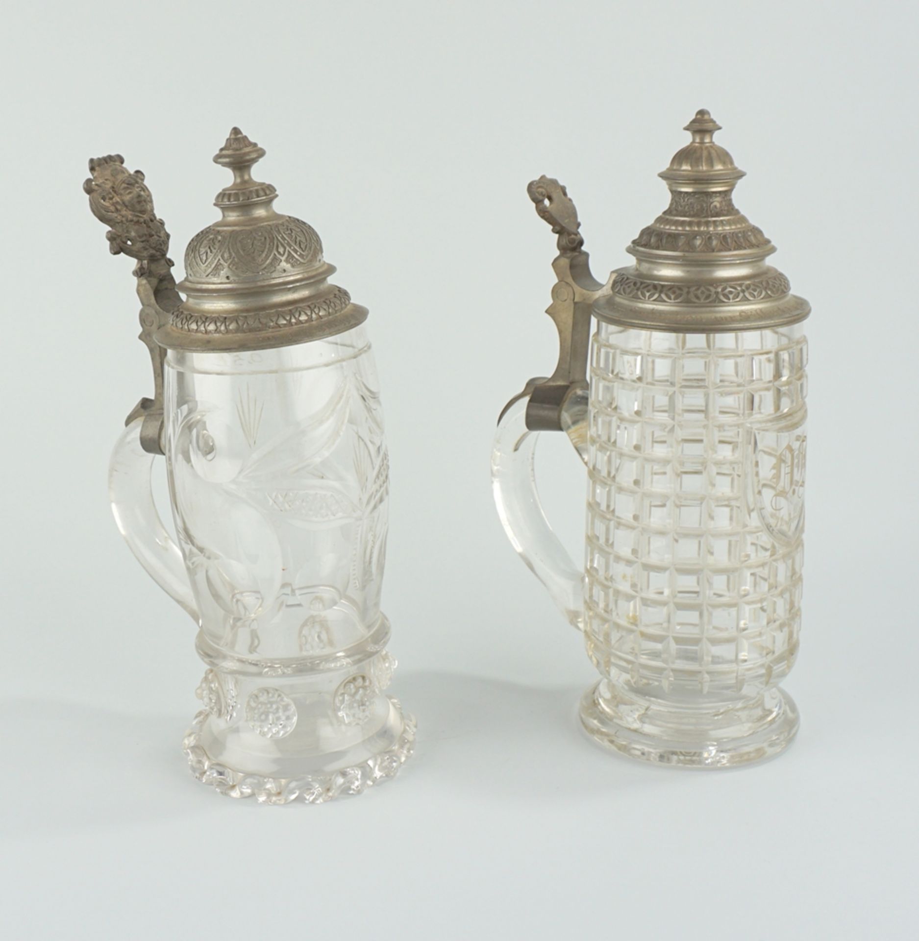 2 Glas-Bierkrüge mit Widmungen zur Silberhochzeit, um 1890