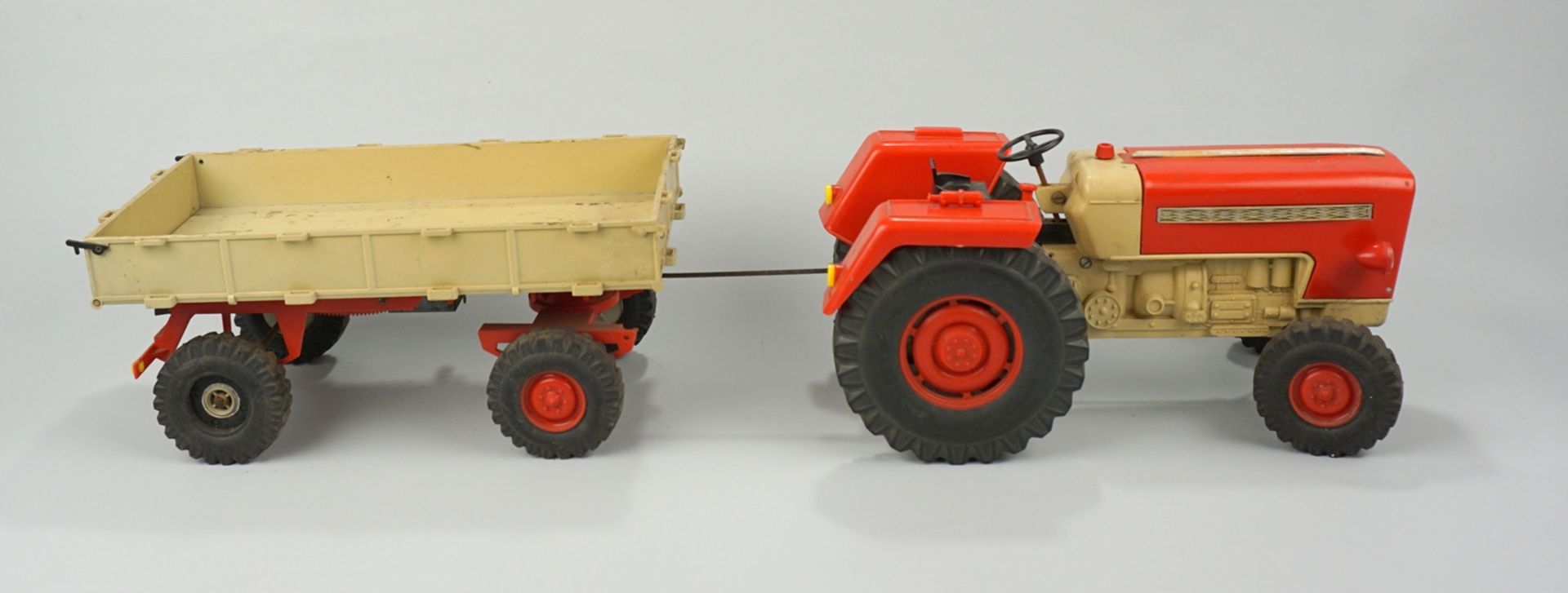 Traktor mit Hänger, Kunststoff, PIKO, Ende 1970er Jahre, DDR