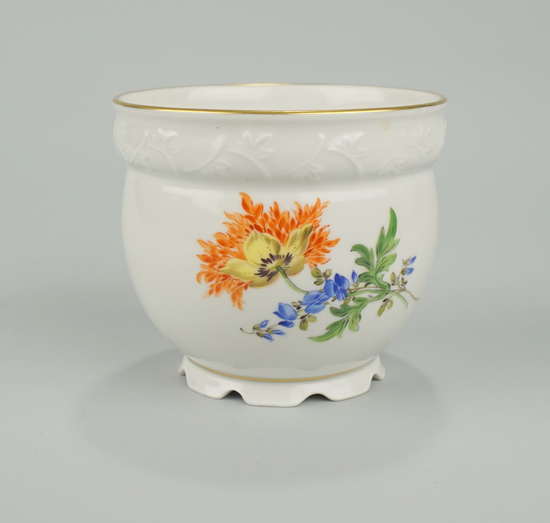 kleiner Übertopf mit Blumen, Meissen, nach 1934