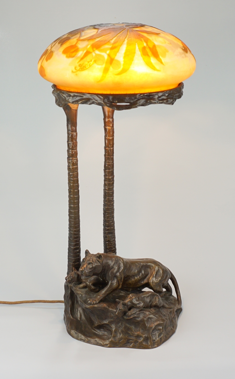 Friedrich Gornik und Emille Gallé, exotische, große Tischlampe mit Löwen, um 1900 - Image 6 of 14