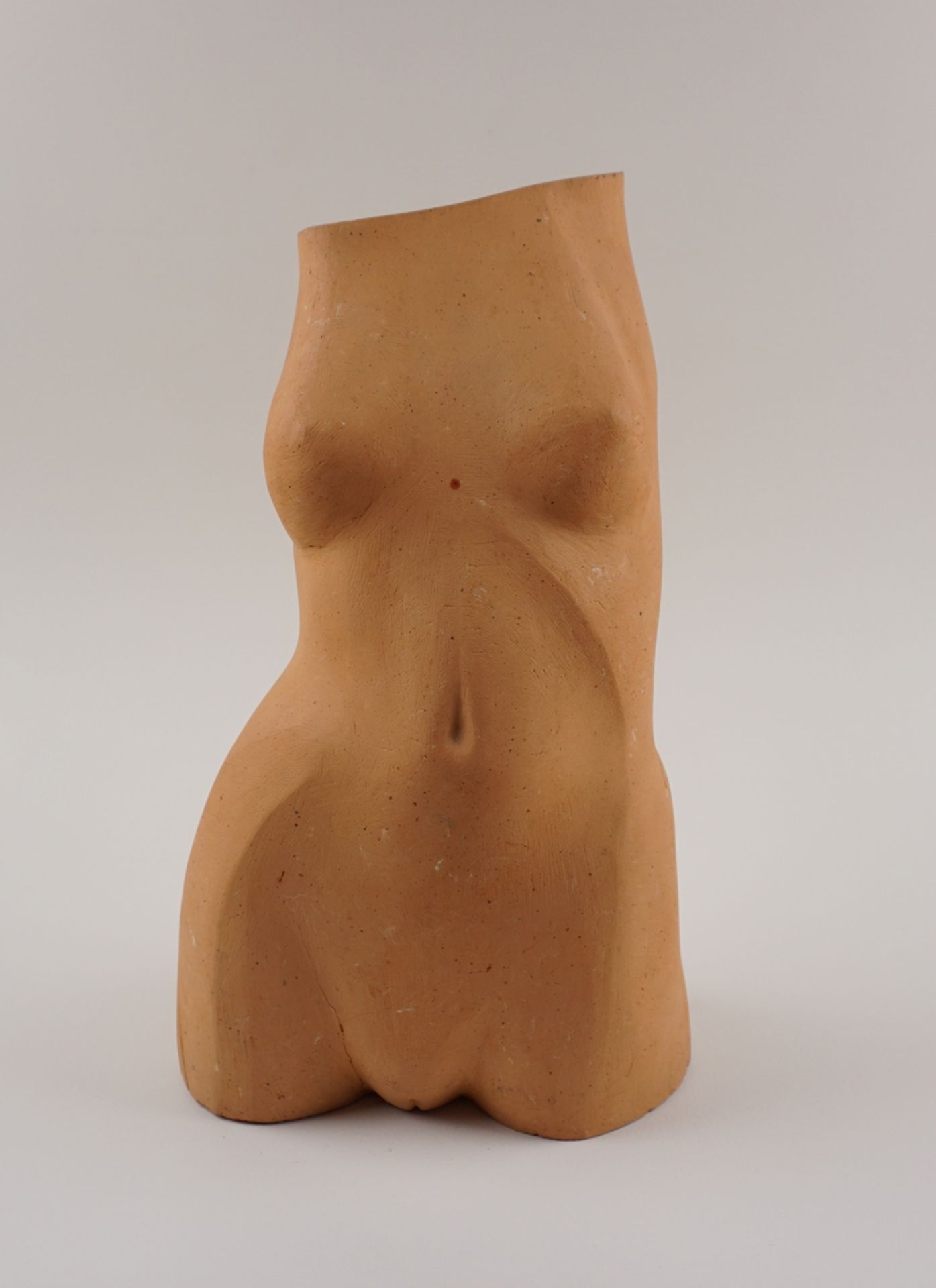 Ulrich Wohlgemuth, Prof. (*1952 Colbitz), Weiblicher Torso, Terrakotta, 1990er Jahre