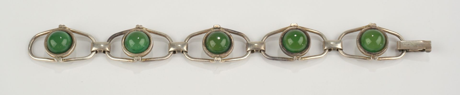 Armband mit grünen Steinen, Chrysopras?, Fischland, 835er Silber