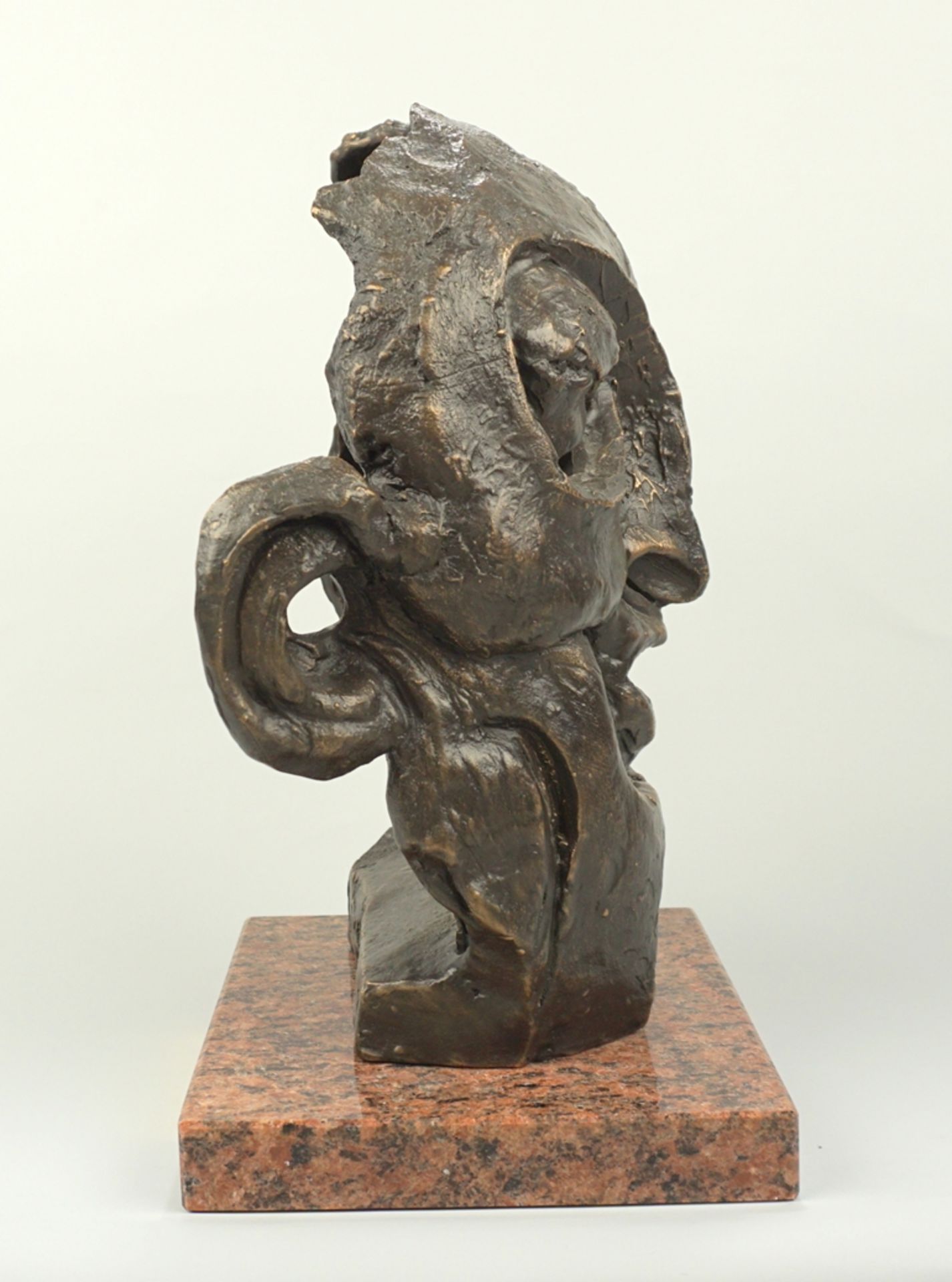 Ernst Neizvestny (1925, Sverdlovsk/RUS - 2016, New York/USA), "Kubistischer Kopf", Bronze - Bild 2 aus 3