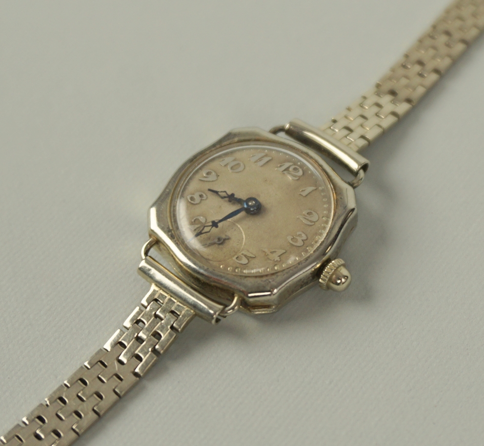 Weißgold-Damenarmbanduhr Movado, Art déco, 1930er Jahre