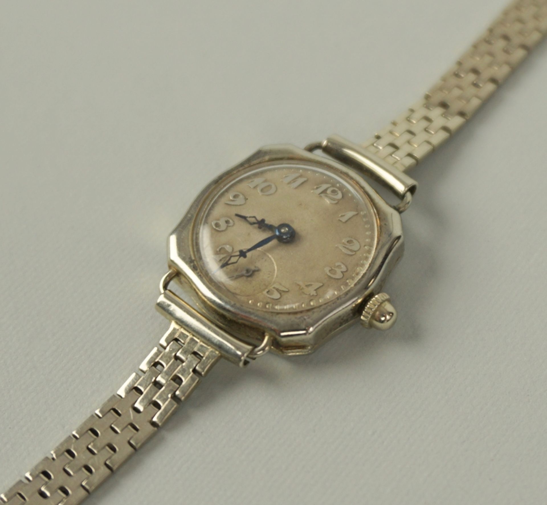 Weißgold-Damenarmbanduhr Movado, Art déco, 1930er Jahre