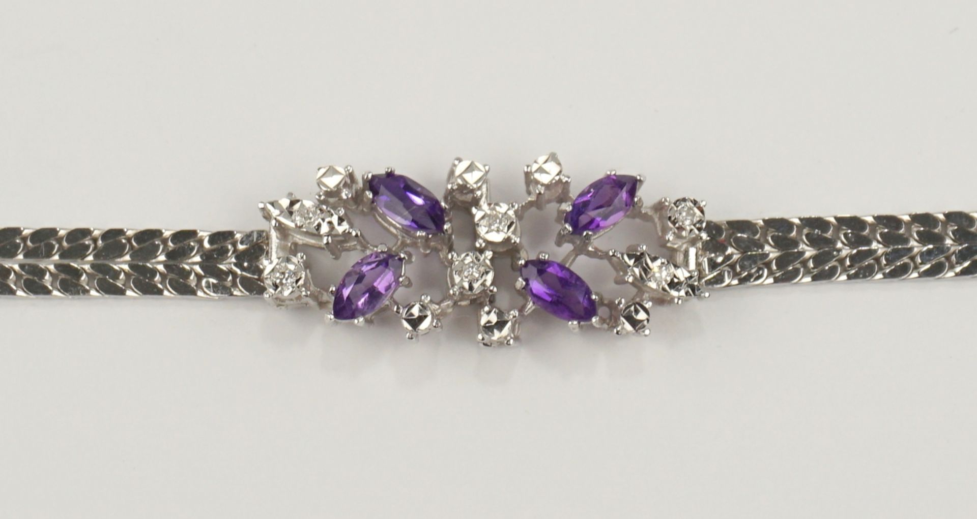 Amethyst-Diamant-Brillant-Armband, 585er Weißgold