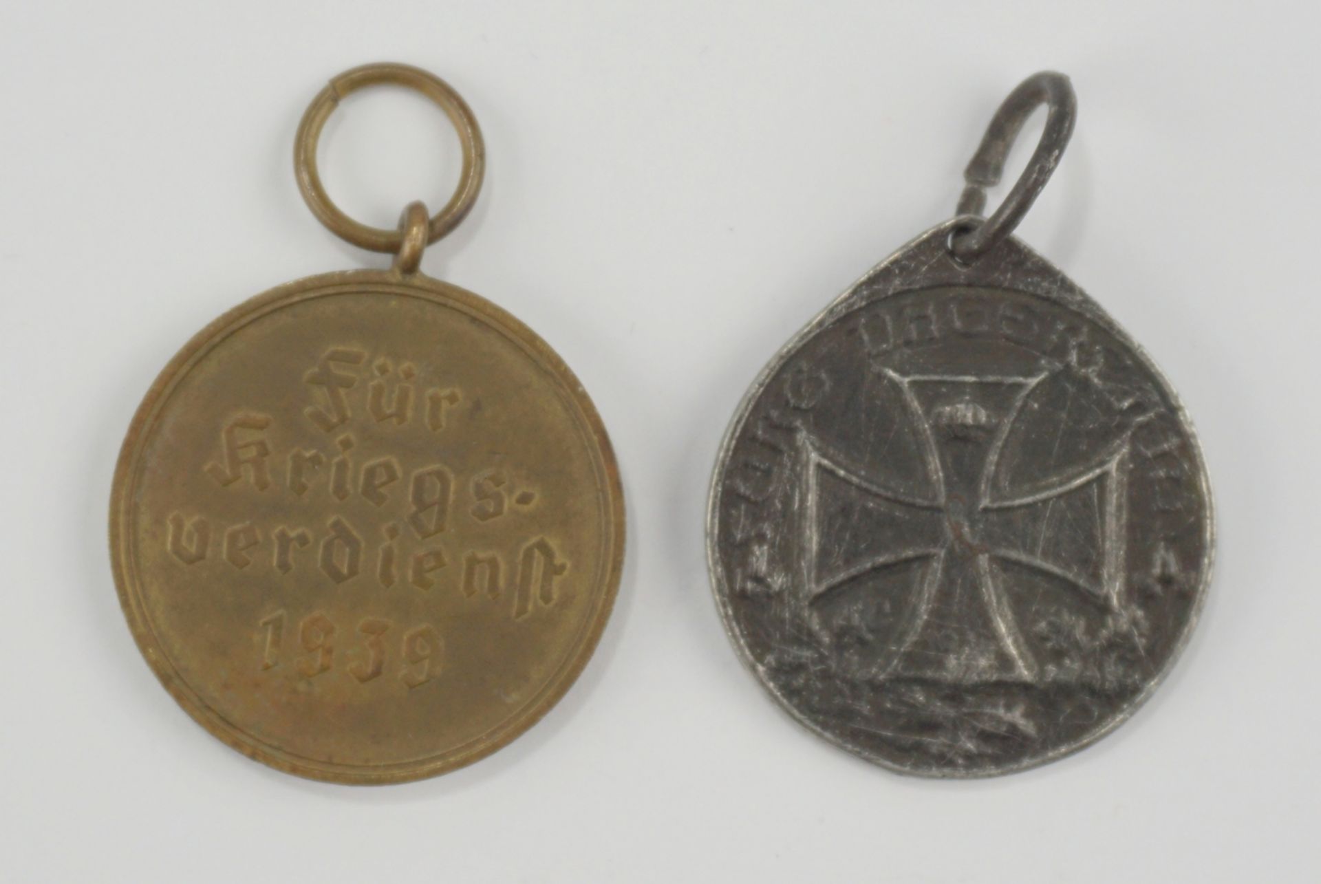 Kriegsverdienst-Medaille 1939, WK II und Deutsche Ehrendenkmünze des Weltkrieges, WK I - Bild 2 aus 2